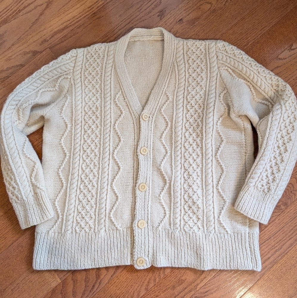 Vintage knit cardigan men's medium